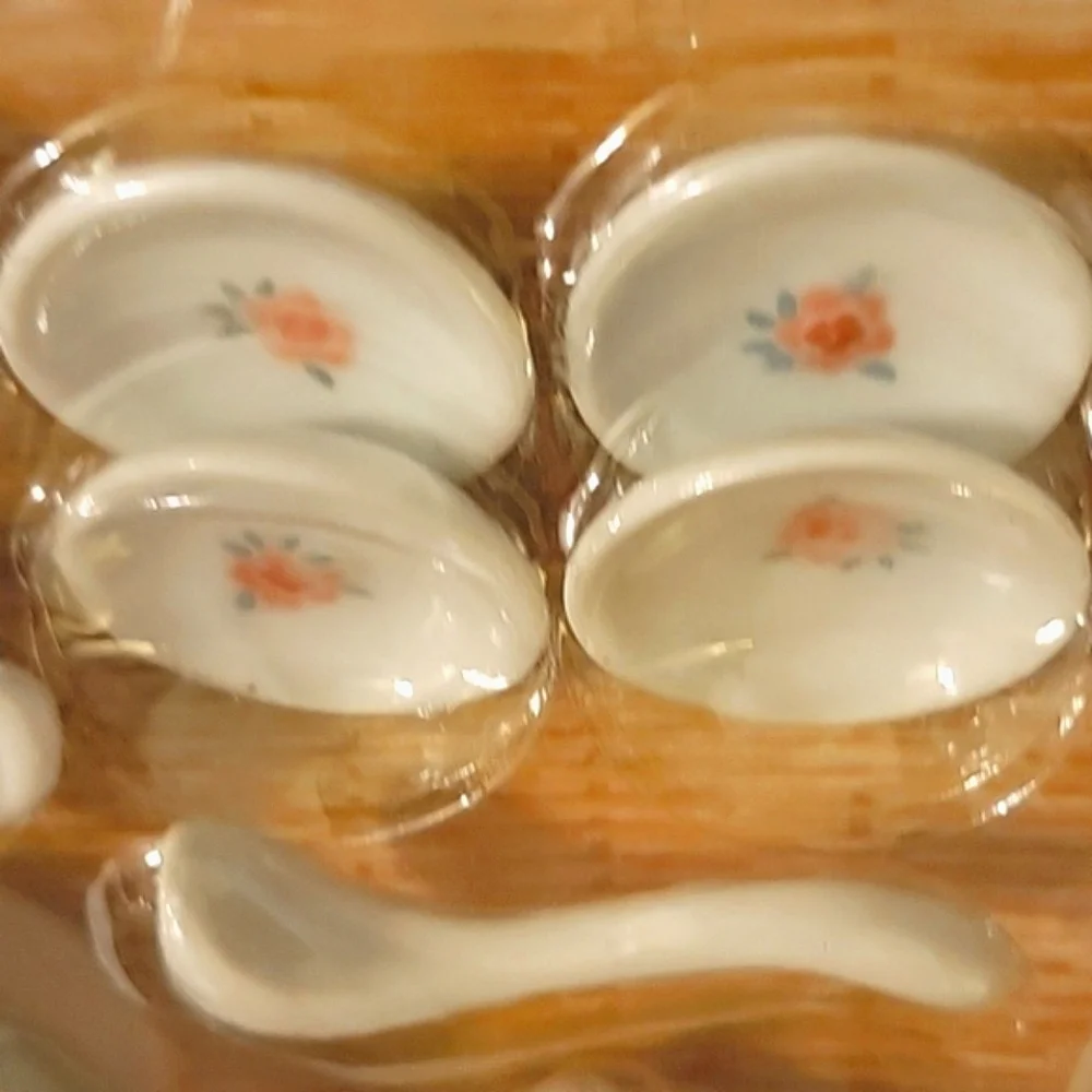 NEW in pkg Vintage Miniature 15-piece Porcelain Tea & Tureen Set